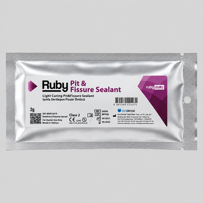 RubyDent Ruby Işınla Sertleşen Pit ve Fissür Örtücü Sealant ürün ambalajı